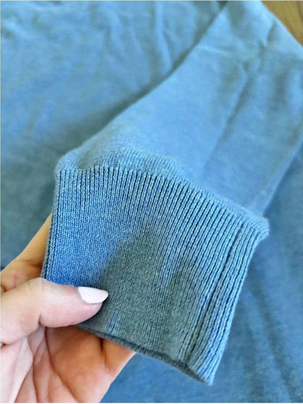 J. Crew Mens Blue Cotton Crewneck Pullover Sweater M Like New Fast Ship